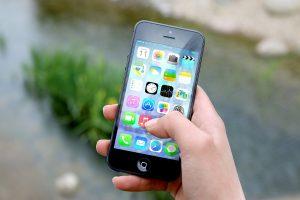 am uitat parola facebook si email